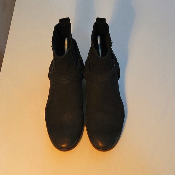 All Saints Dakot Leather Booties with Harness and Leather Sole. Size 39 (8.5 US) - Picture 12 of 13